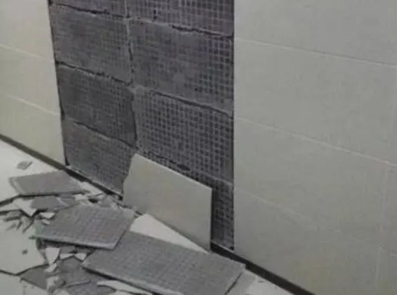 洛南瓷砖空鼓维修公司分享下洛南墙砖松动维修的知识